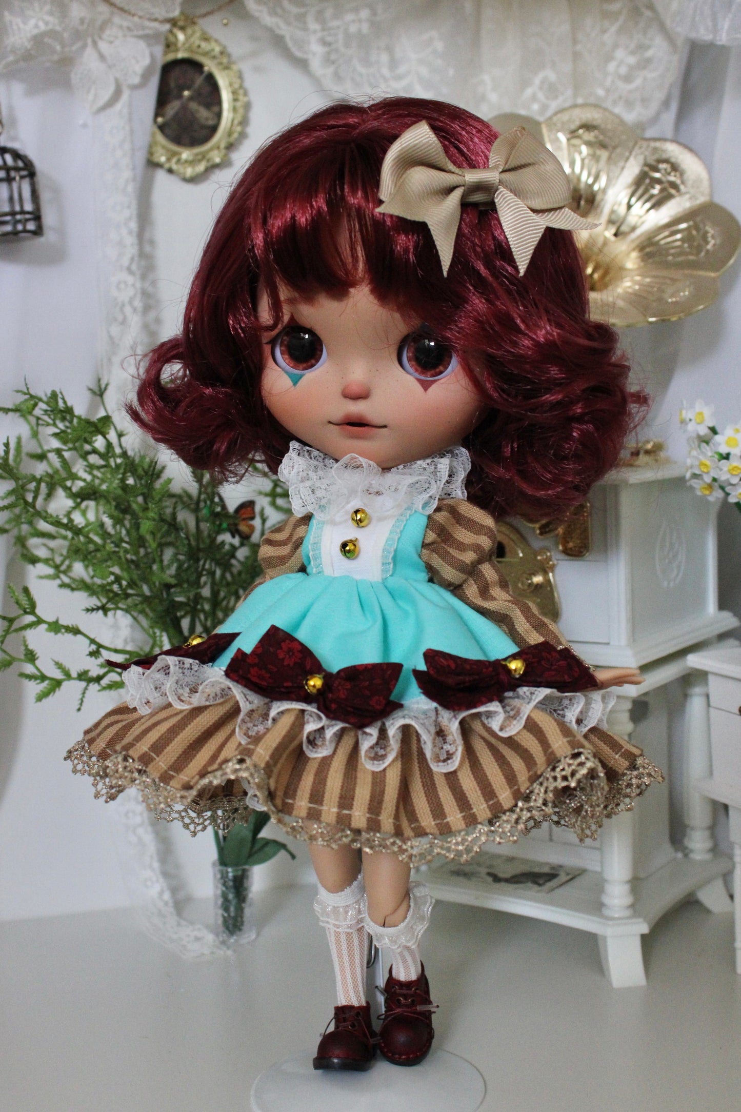 Cherry 🎪 OOAK Customized Doll