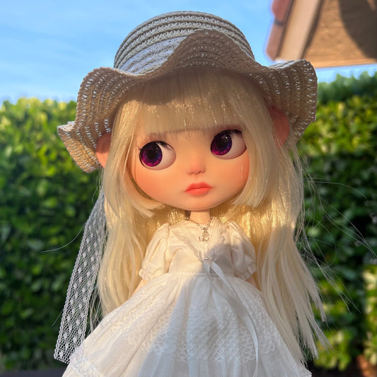 Lilian - OOAK Custom Blythe