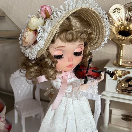 Isabelle 🌷 OOAK Custom Blythe