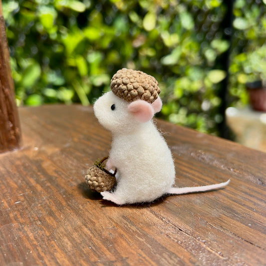 Acorn Mouse (made to order)
